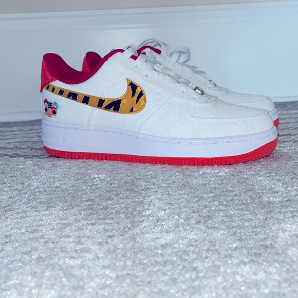 Nike AF-1 Year of the Tiger - Picture 1 of 3